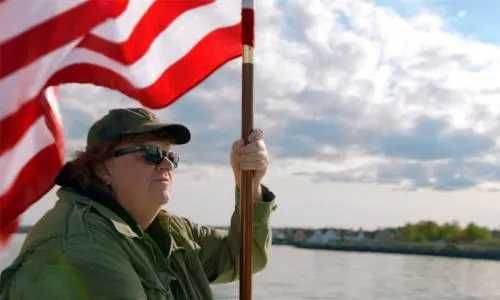 A AMÉRICA de Michael Moore/FAHRENHEIT 9/11/Bowling for Columbine 5dvds