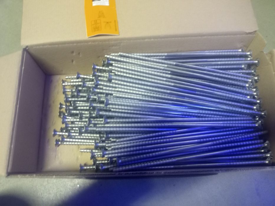 Śruby do betonu /cegły/kotwy