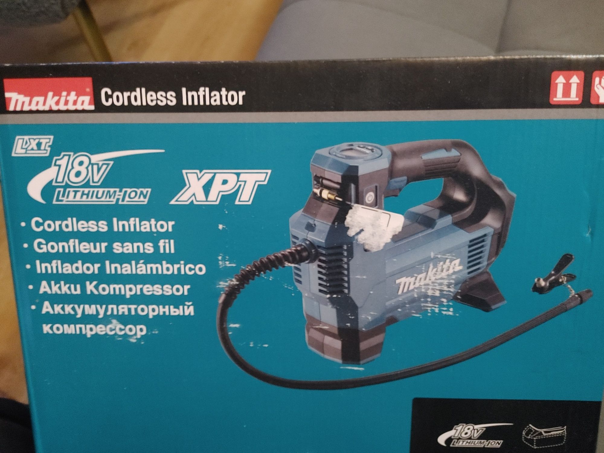 Mini kompresor makita. Polecam
