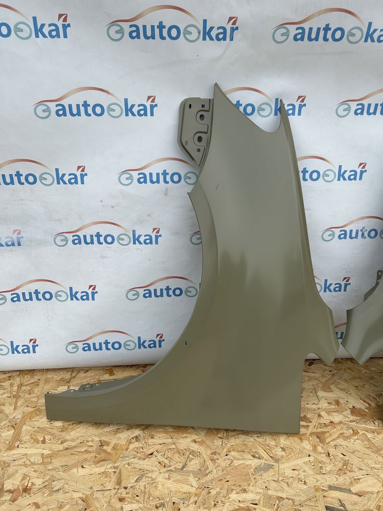 Крило ліве / праве Vw Caddy 3 2004-2010 / 2010-2015