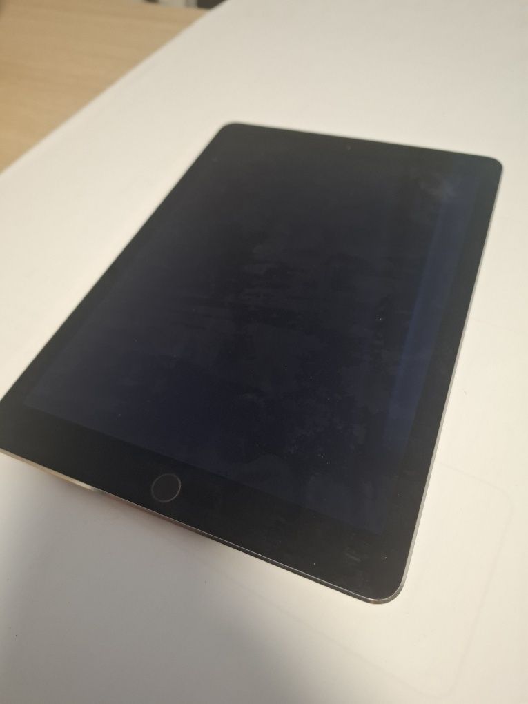 IPAD Air 2 (nie uruchamia się)