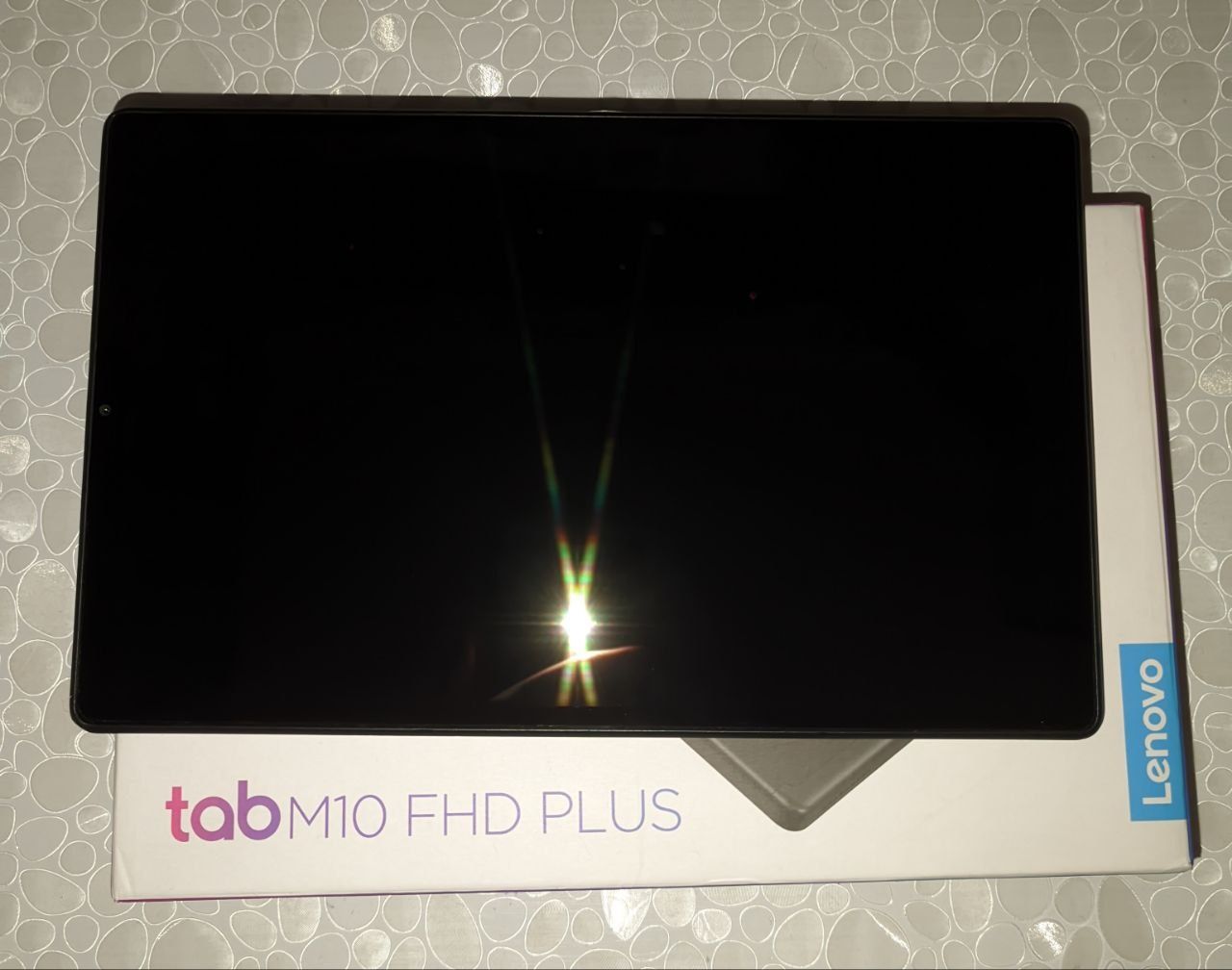 Продам планшет Lenovo Tab M10 FHD Plus 4/128