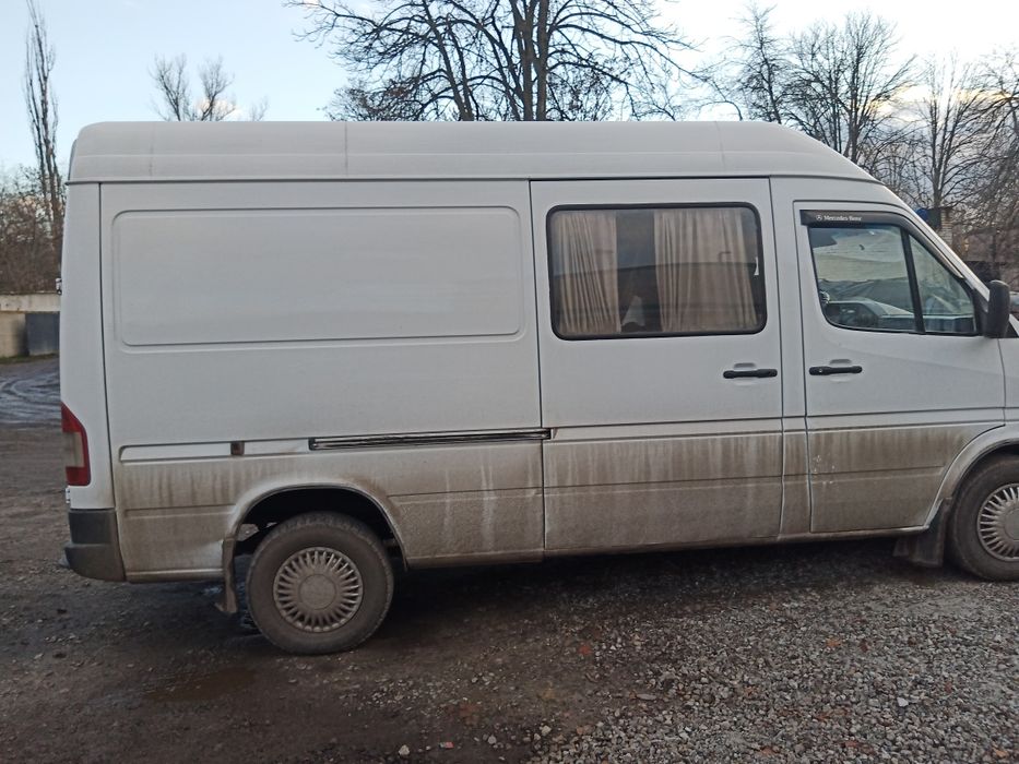 Продам Mercedes sprinter 212D