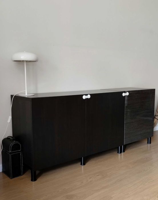 Aparador  Preto Ikea