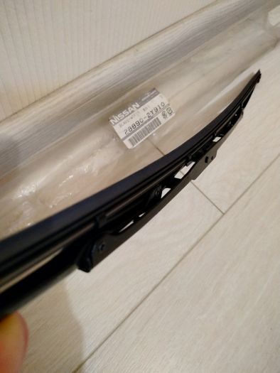 Дворник каркасный. NISSAN 288902Y910 wiper blade assy