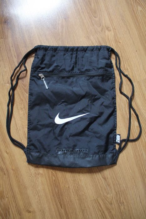 сумка спортивная унисекс рюкзак Nike Black Gym Bag Backpack