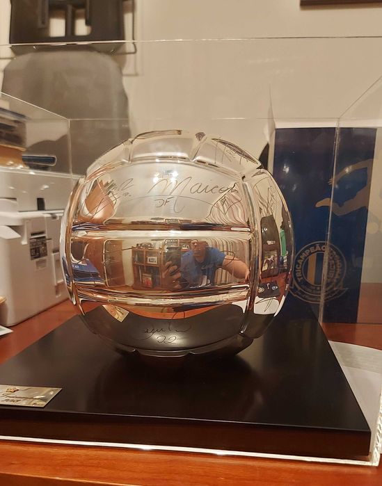 Bola Autografada FC Porto Tri 2010 a 2013 – Época do Golo do Kelvin!