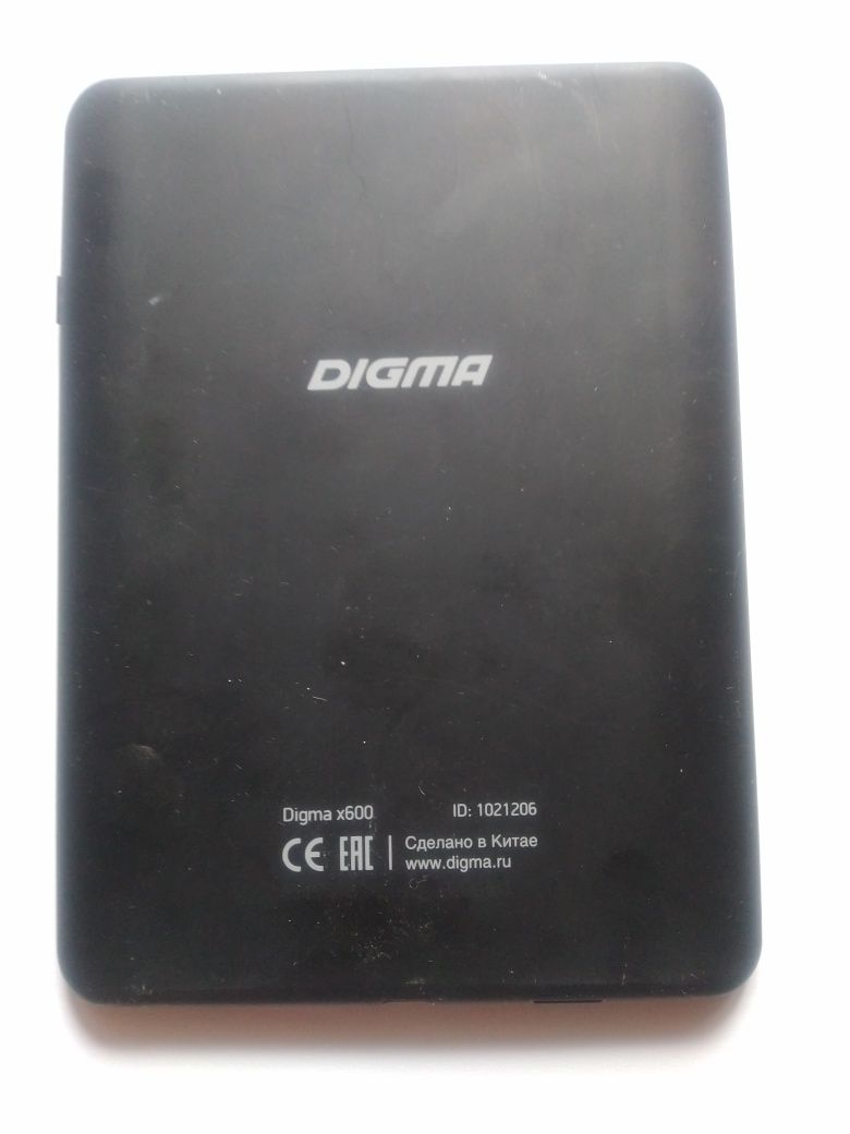 Bookreader 6" на Android - "всеформатная" электронная книга Digma x600