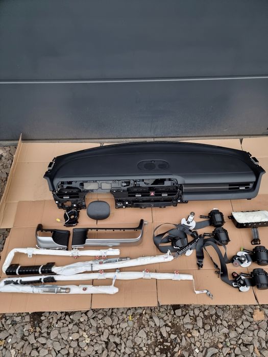 Hyundai Ioniq 5 AIRBAG подушка руля сидіння торпеда шторка ремінь