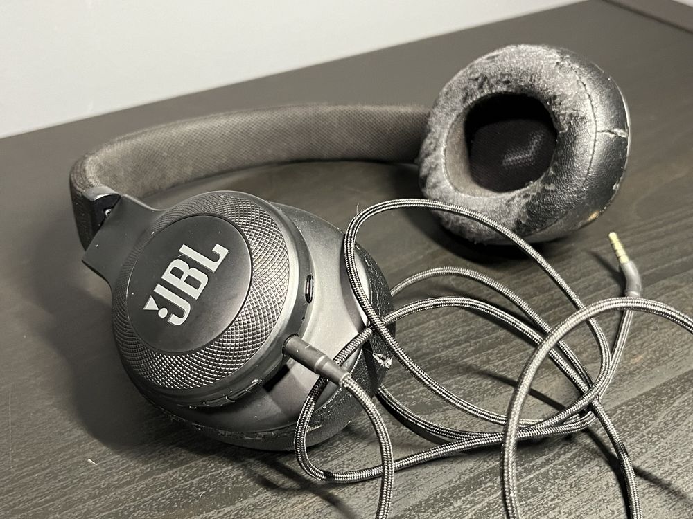 Headphones JBL E55BT