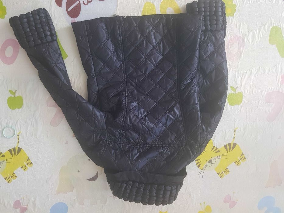 Женская куртка                             .