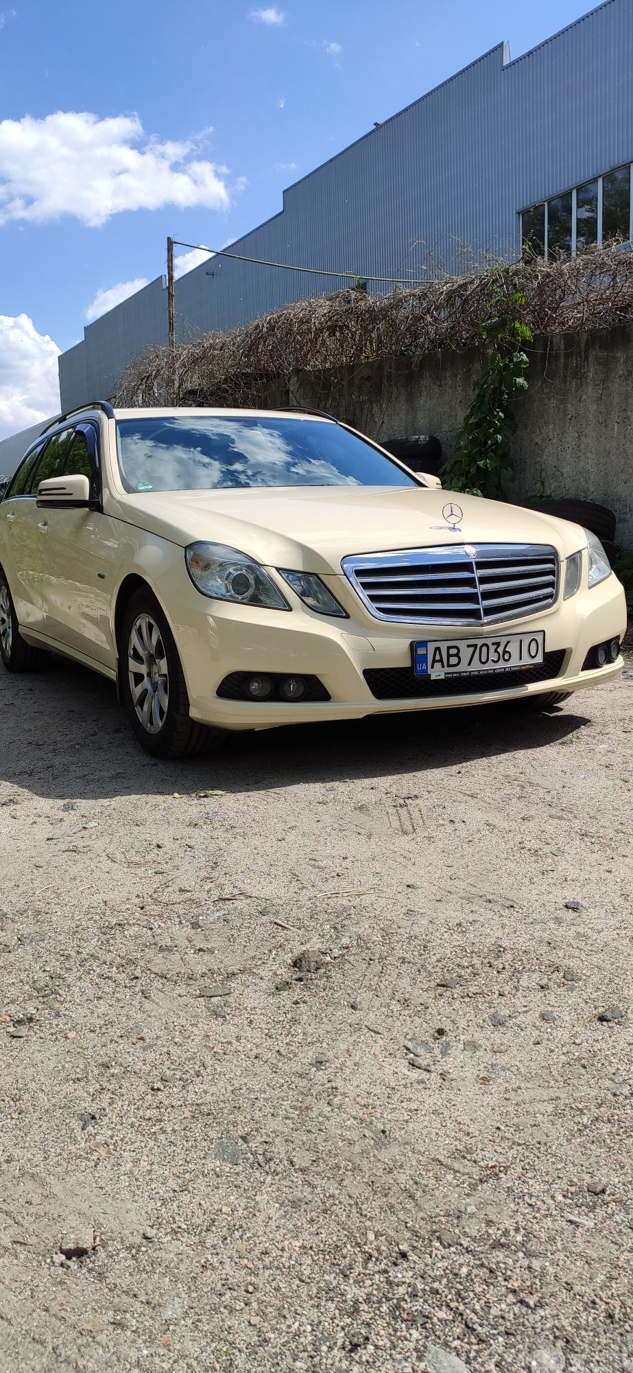 Авто Mercedes-Benz