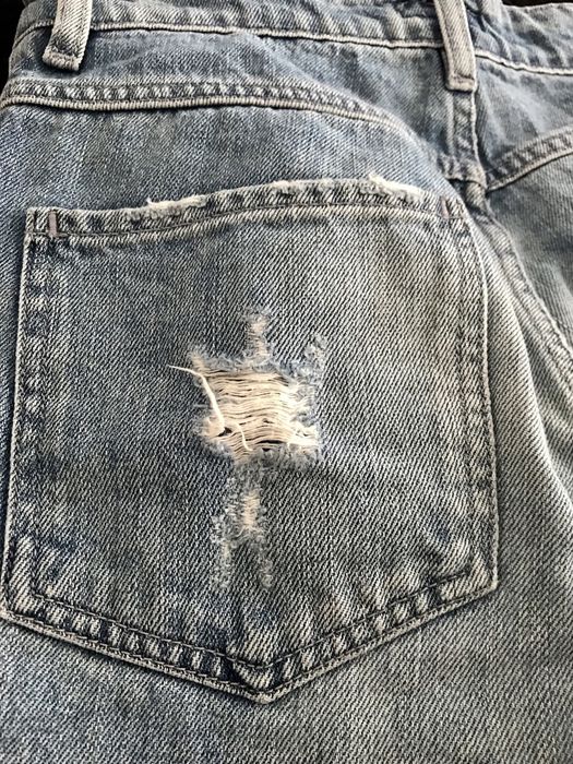 Spodnie jeansy jeans Monki XS 34 dziury swietne jak nowe