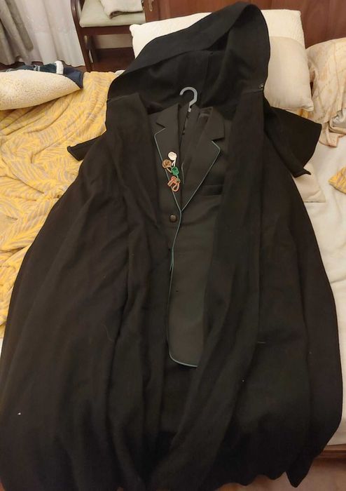 Traje Académico Homem Completo Usado - Universidade de Aveiro