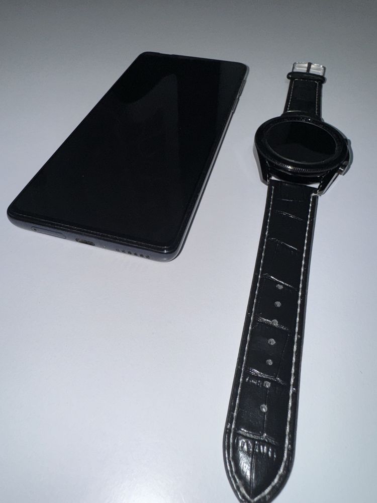 Telefon Motorola Edge 30 pro + Zegarek Samsung Galaxy Watch3