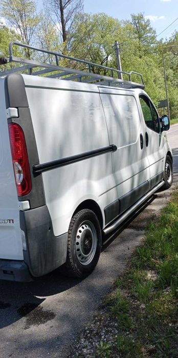 Opel Vivaro2008rok 2.5cdti 115KM 271tys km,6biegowa skrzynia