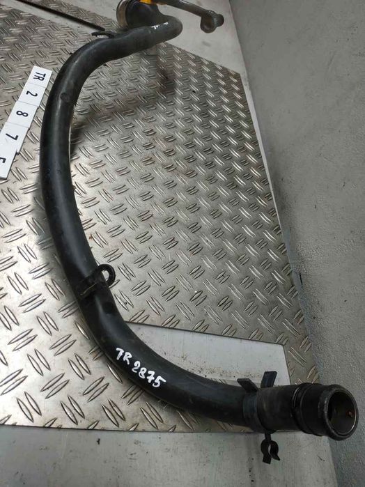 BMW X5 E70 06-13 горловина паливного баку 4.8 TR2875 716425
