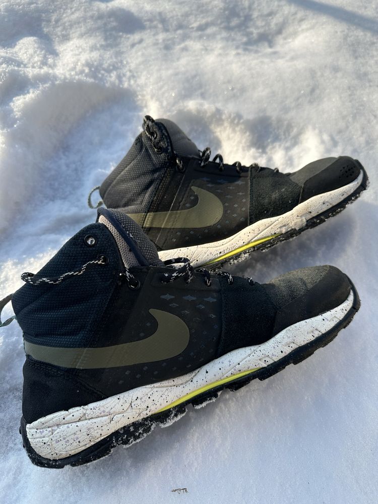 Ботинки Nike ACG Alder Mid (US 9, EUR 42.5)