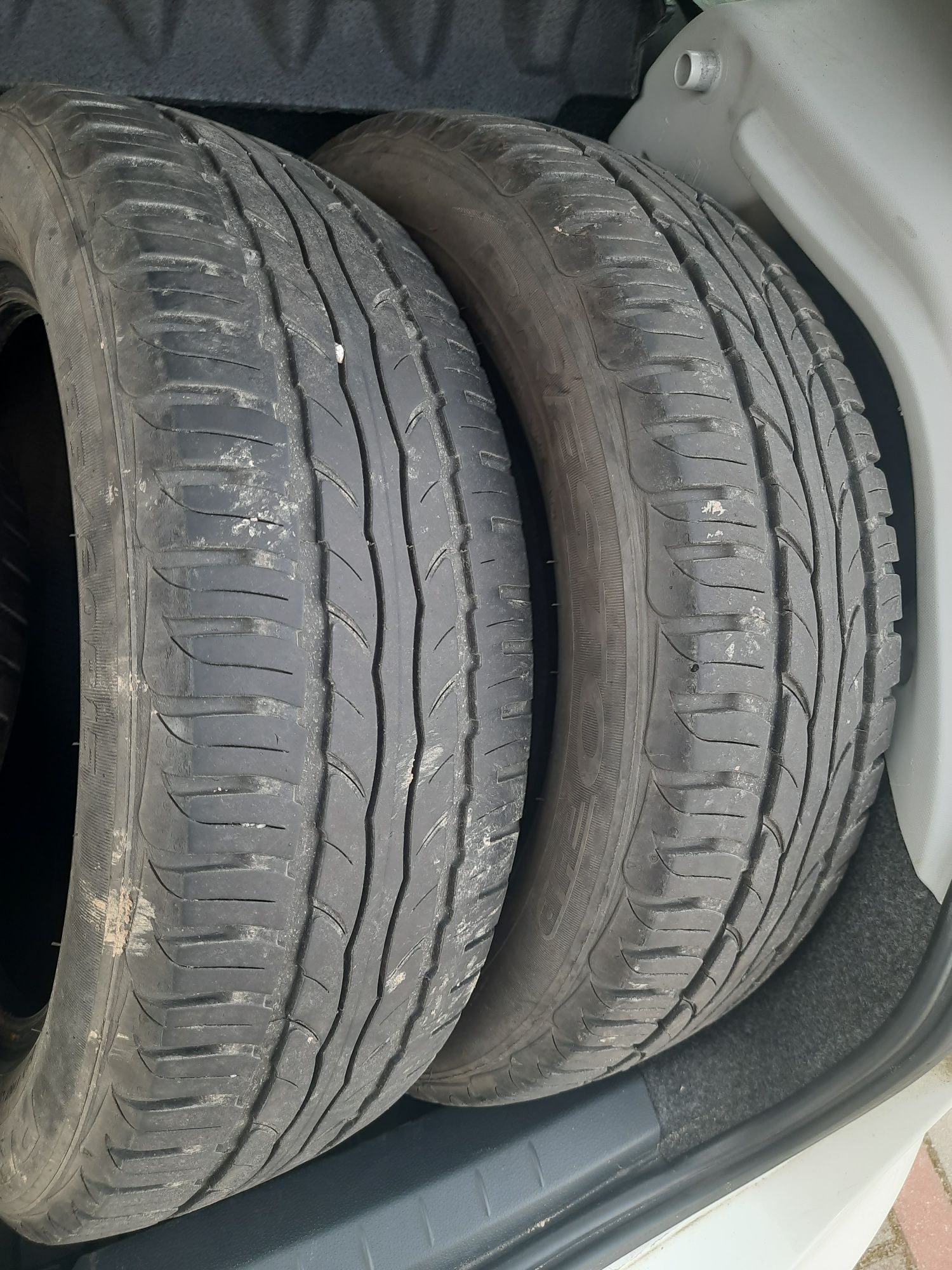 Sprzedam Opony Letnie Dębica Presto 185/60R15