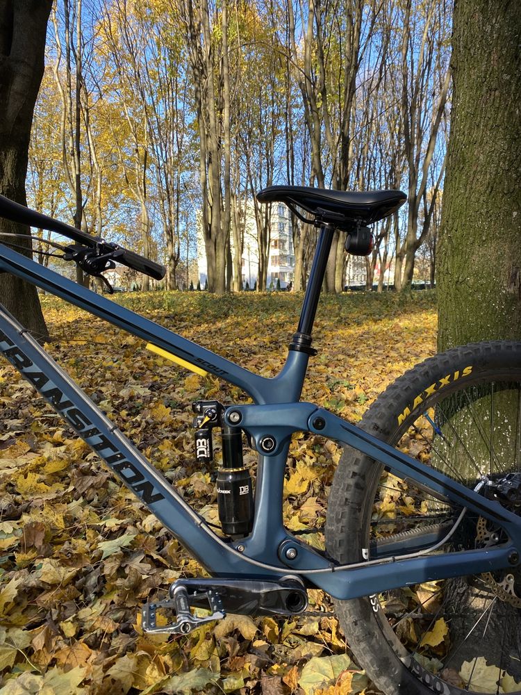 Велосипед Transition scout carbon 2022рік розмір М