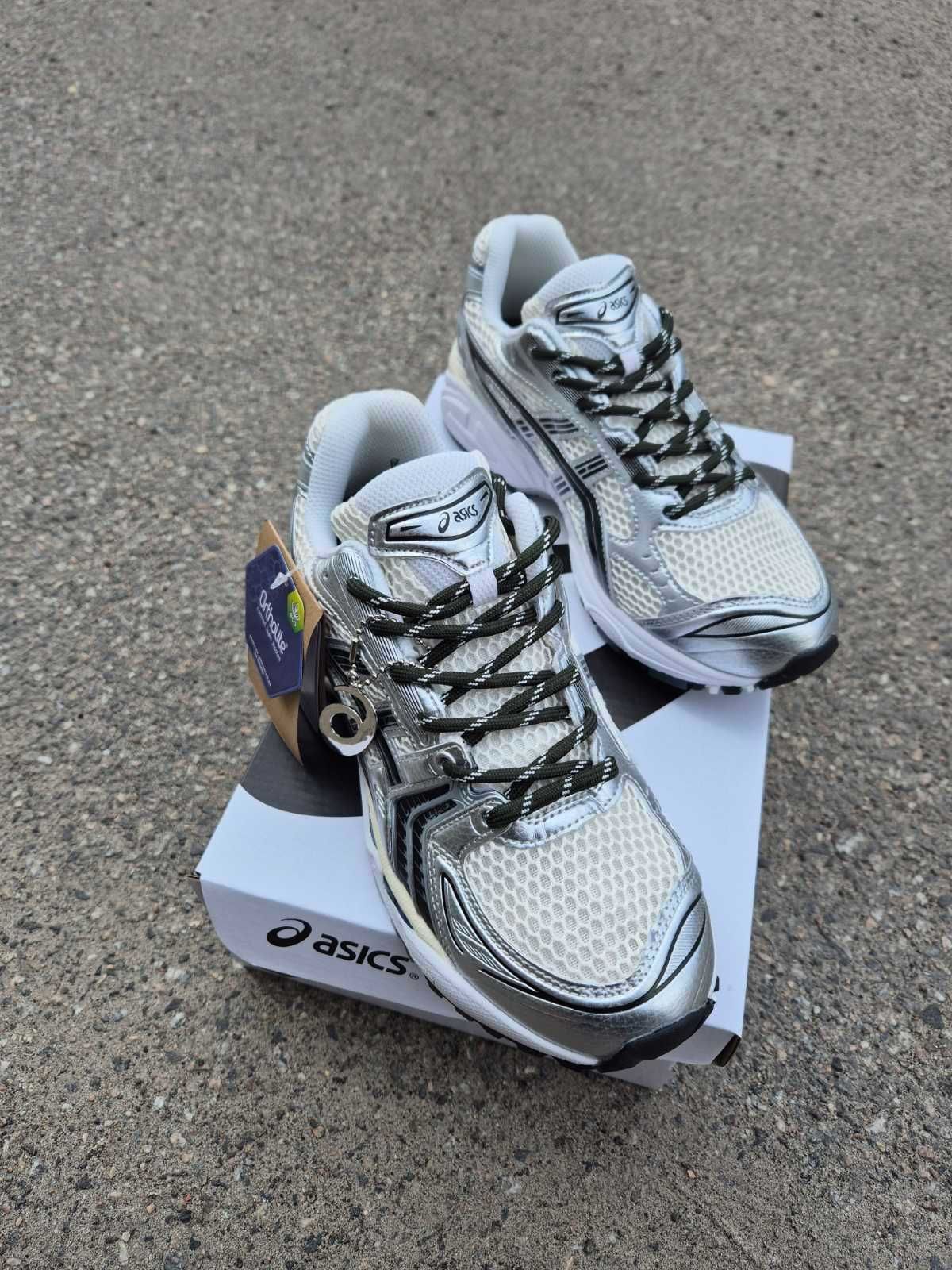 Чоловічі кросівки Asics Gel Kayano 14