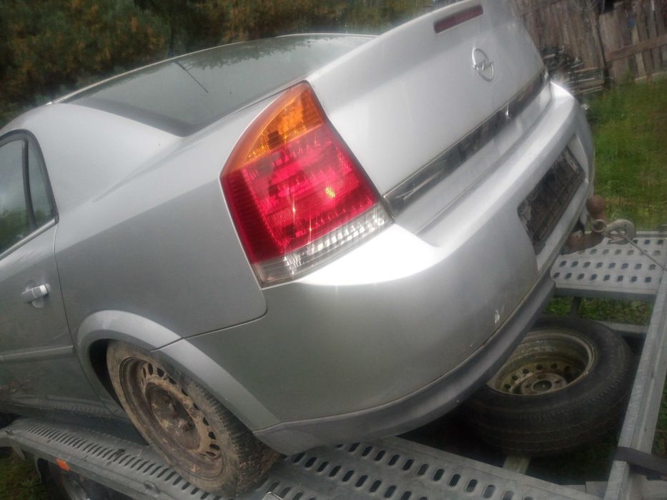 Zderzak tylny Z157 vectra c Sedan tylna klapa lampy hak holowniczy