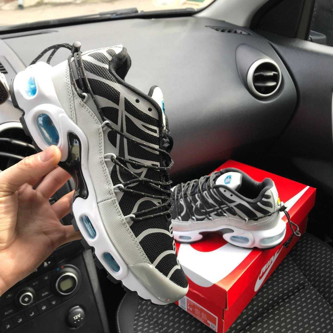 Чоловічі кросівки Nike air max Tn Plus чорний з сірим 093 ТОП
