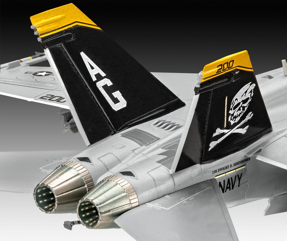 SAMOLOT 1/72 Revell 03834 model F/A18F SUPER HORNET