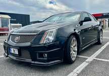 Cadillac CTS Cadillac CTS-V V8 supercharged 2010 niski przebieg.