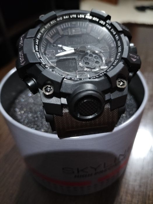 Relógio SKyLINe tipo g-shock