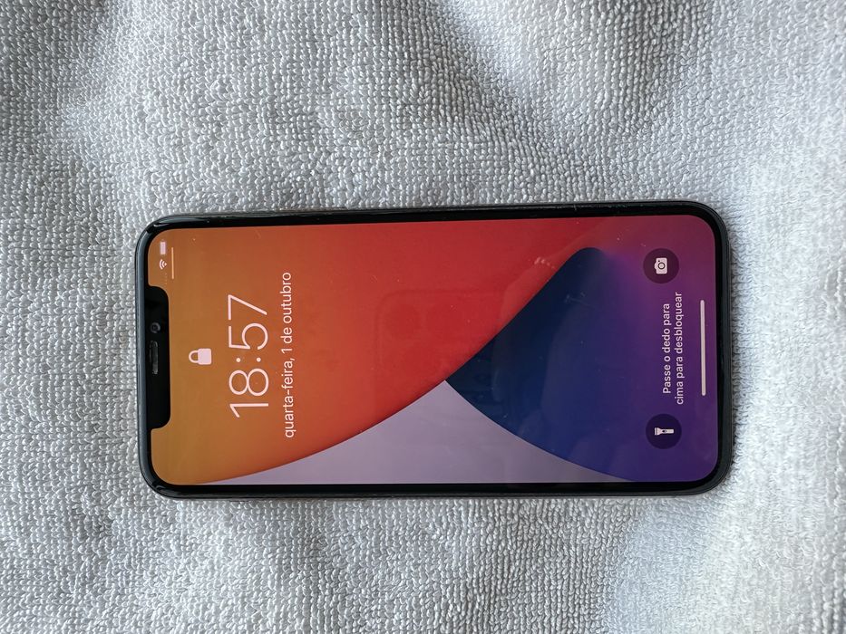 Iphone 11 pro dourado 64gb em excelente estado