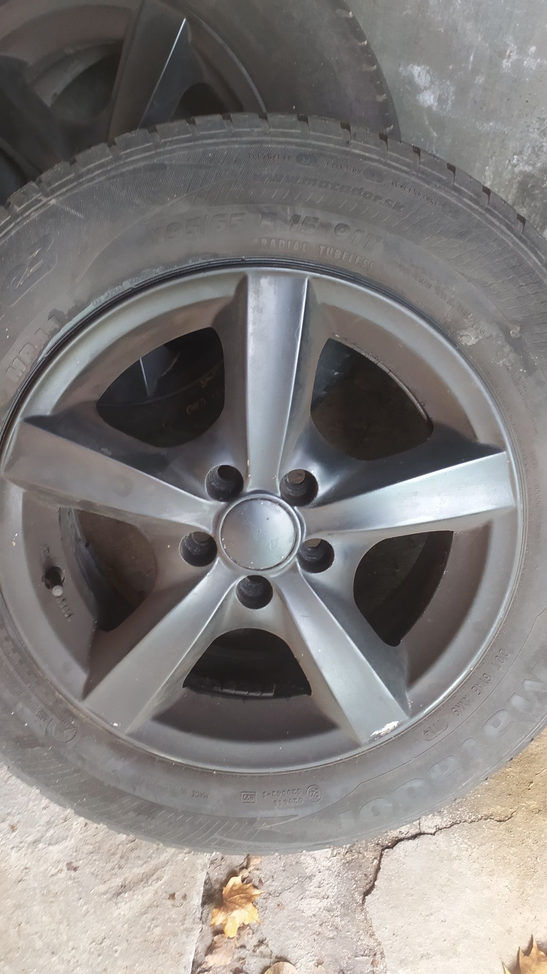 Sprzedam alufelgi 15" do volkswagena