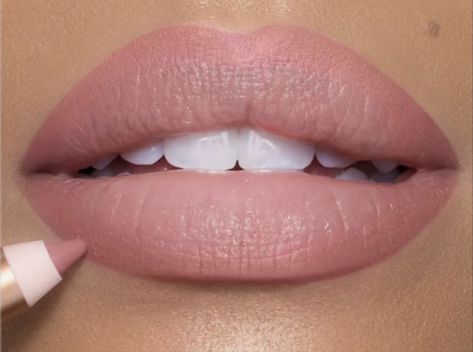 Charlotte Tilbury Lip Cheat – konturówka do ust Odcień Pillow Talk