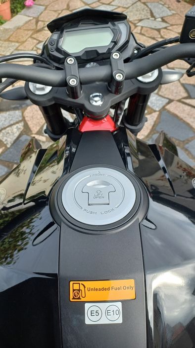 Benelli BN 125...