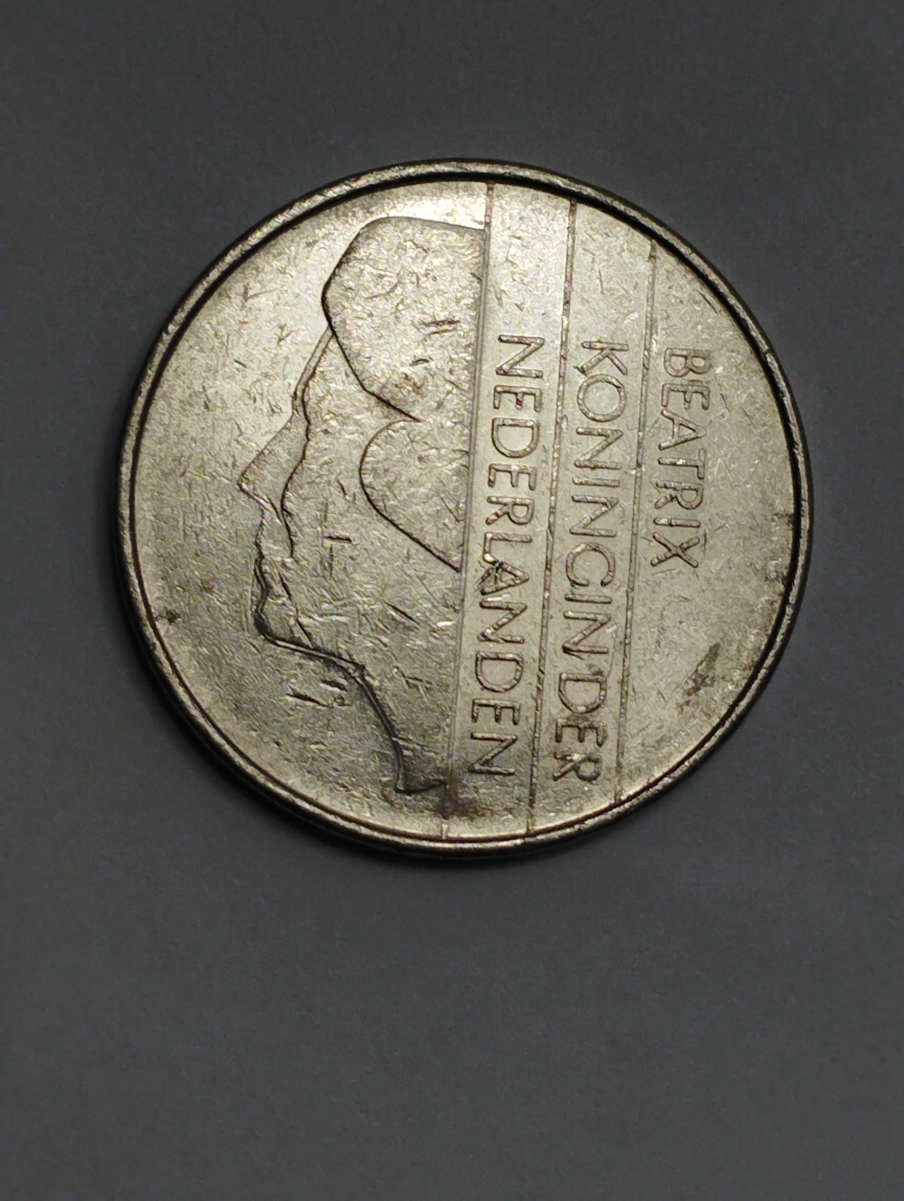 Holandia 2,5 guldena 1985r. stan db.