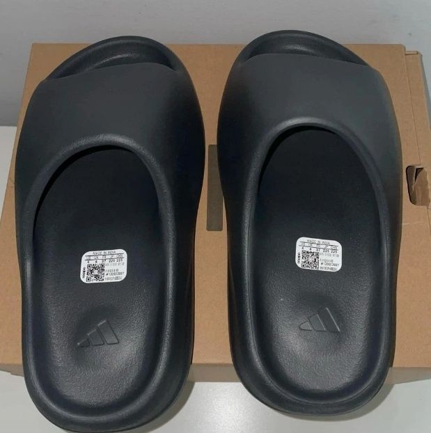 Yeezy slide onyx nowe
