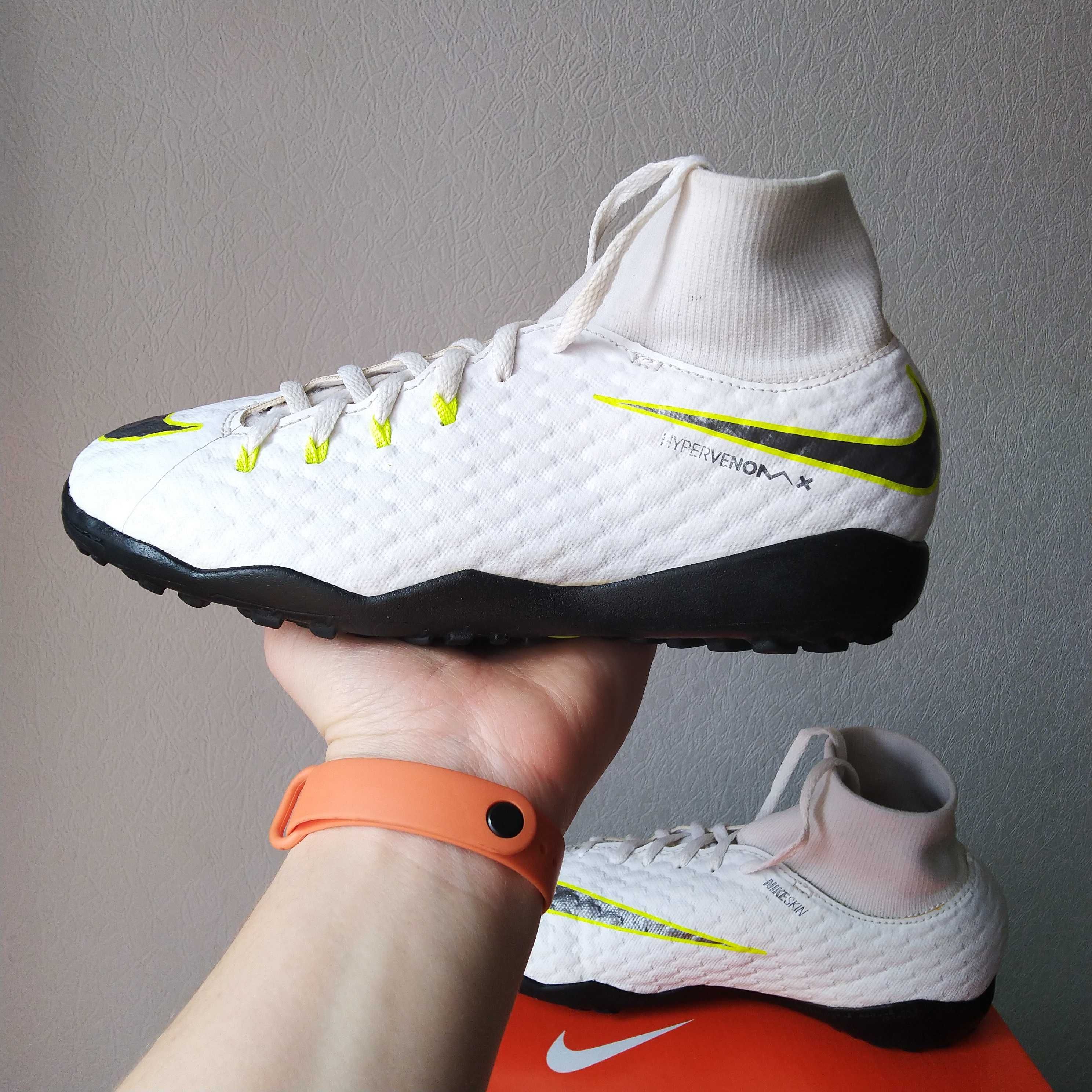 Сороконожки 35 - 36 Nike Hypervenom PhantomX 3. бутси/кросівки