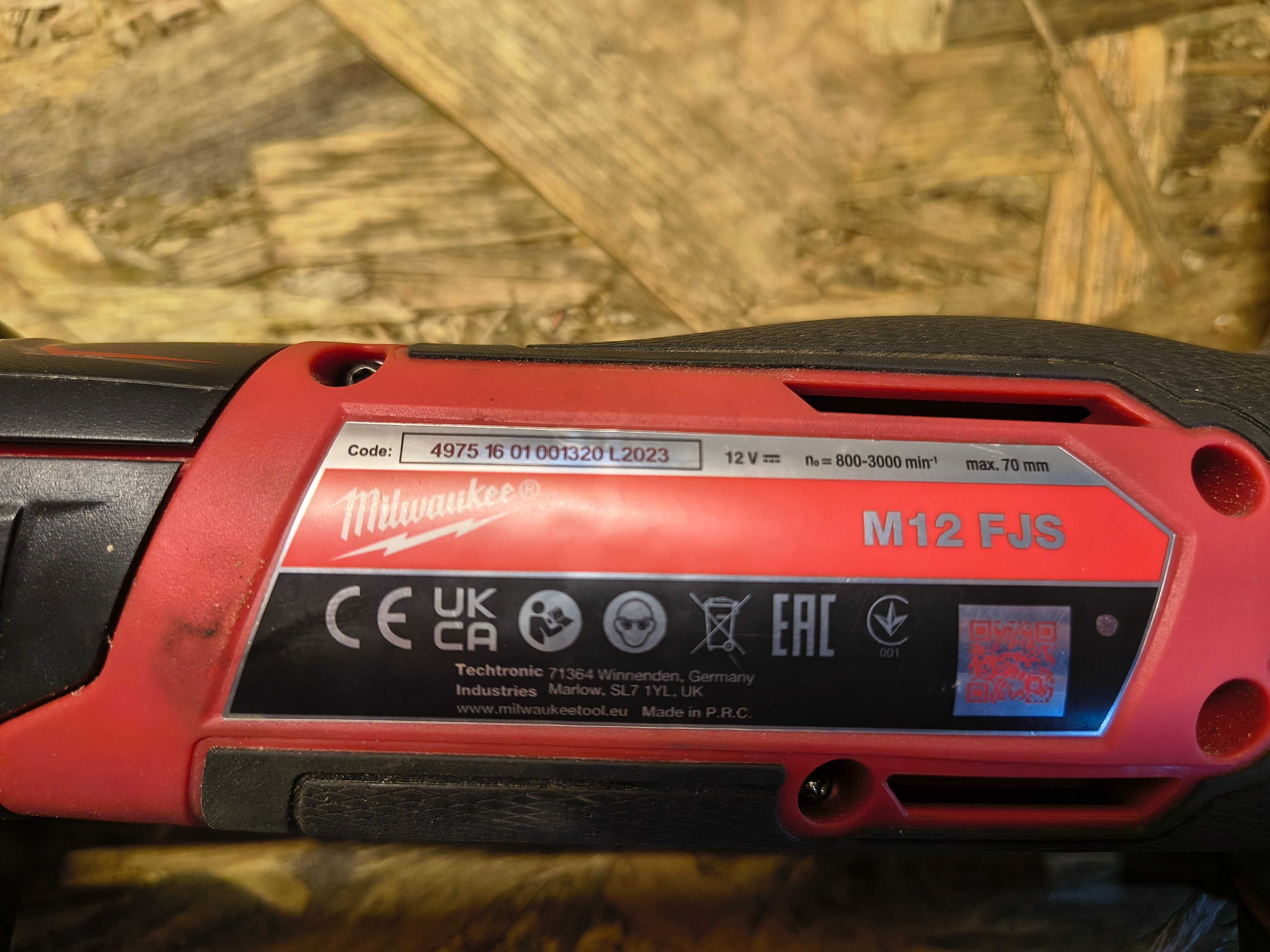 Wyrzynarka Milwaukee FJS M12 FBJS aku 6ah