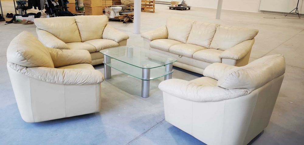 Kanapa, fotele obrotowe, zestaw wypoczynkowy, rozkładany.