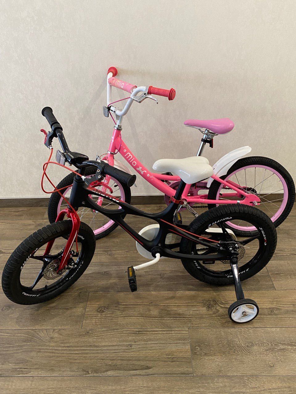Продаю детские велосипеды Mia 18 и Royal Baby Space Shuttle 16