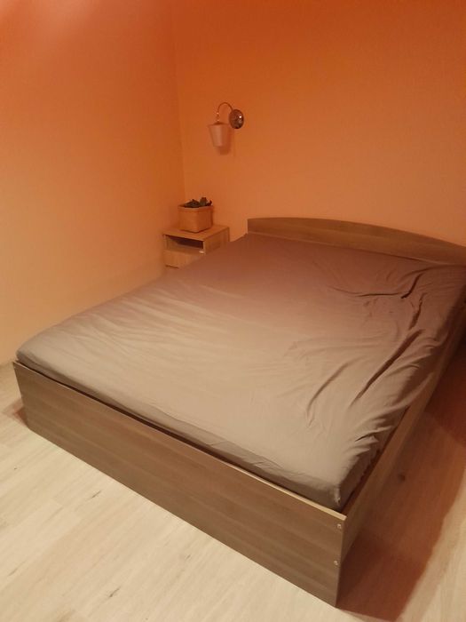 Łóżko do sypialni 160x200 + stelaż