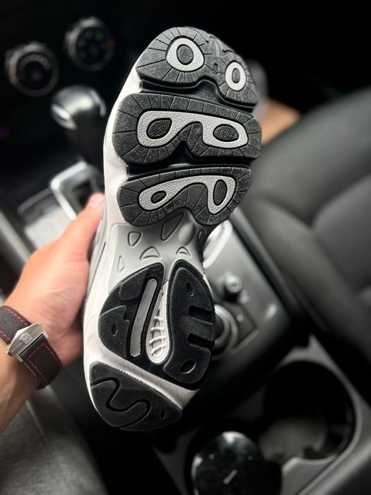 Чоловічі топові кросівки New Balance 1000