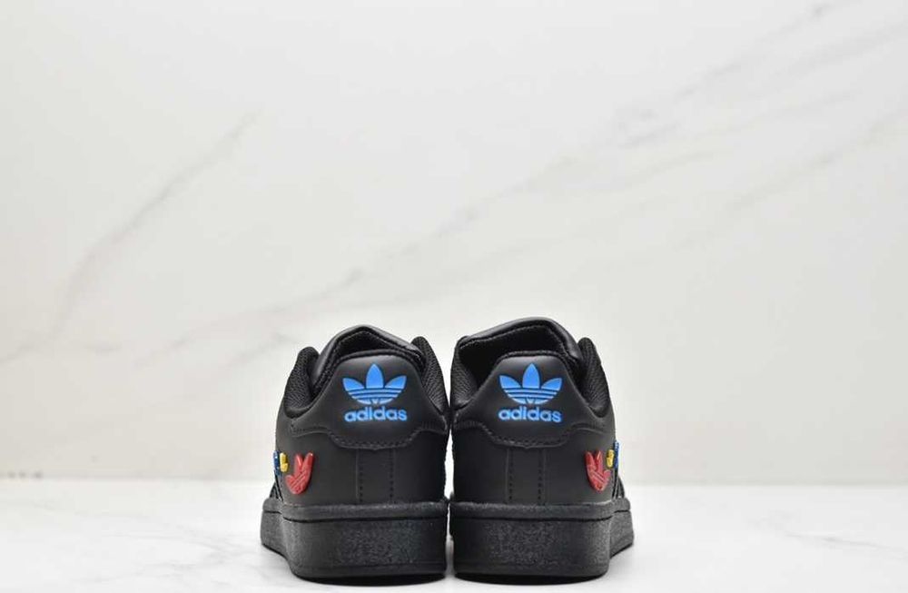 Adidas Originals Superstar GV8875