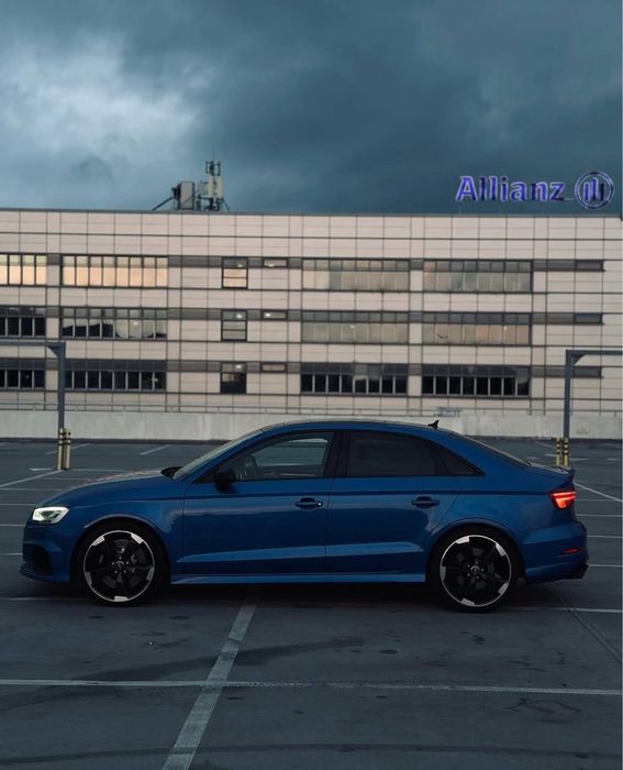 Wynajem aut klasy premium. Audi RS3