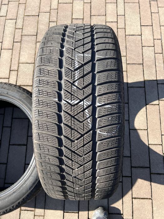 Pirelli Scorpion Winter 255/45/20