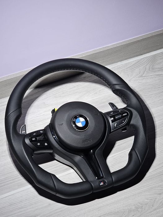 Volantes BMW PACK M com Patilhas e AirBag – NOVOS em caixa.