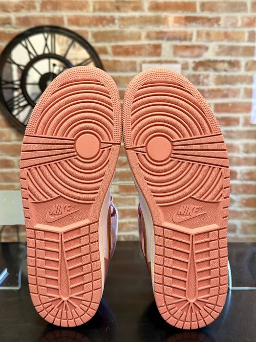 Buty Nike Air Jordan 1 MID SE WMNS "Red Stardust" FB9892- 670