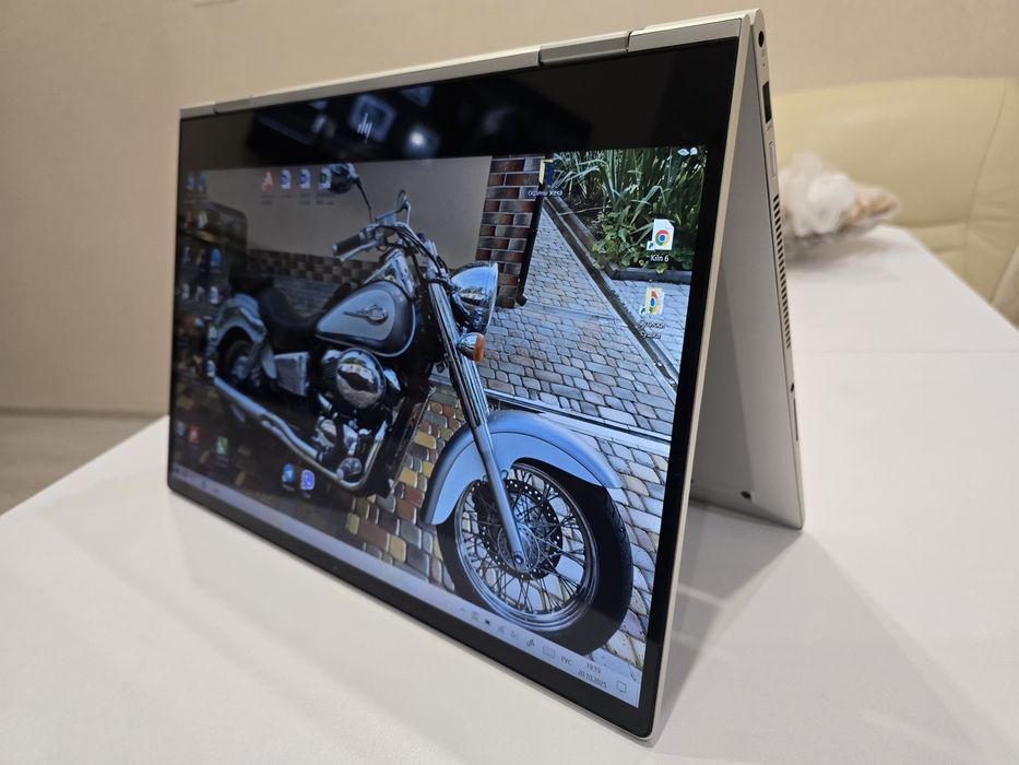HP ENVY X360m Convertible 15m-dr001dx Intel i5 8/256Gb сенсорний