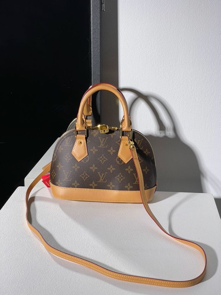 Torebka Louis Vuitton Alma Monogram Canvas