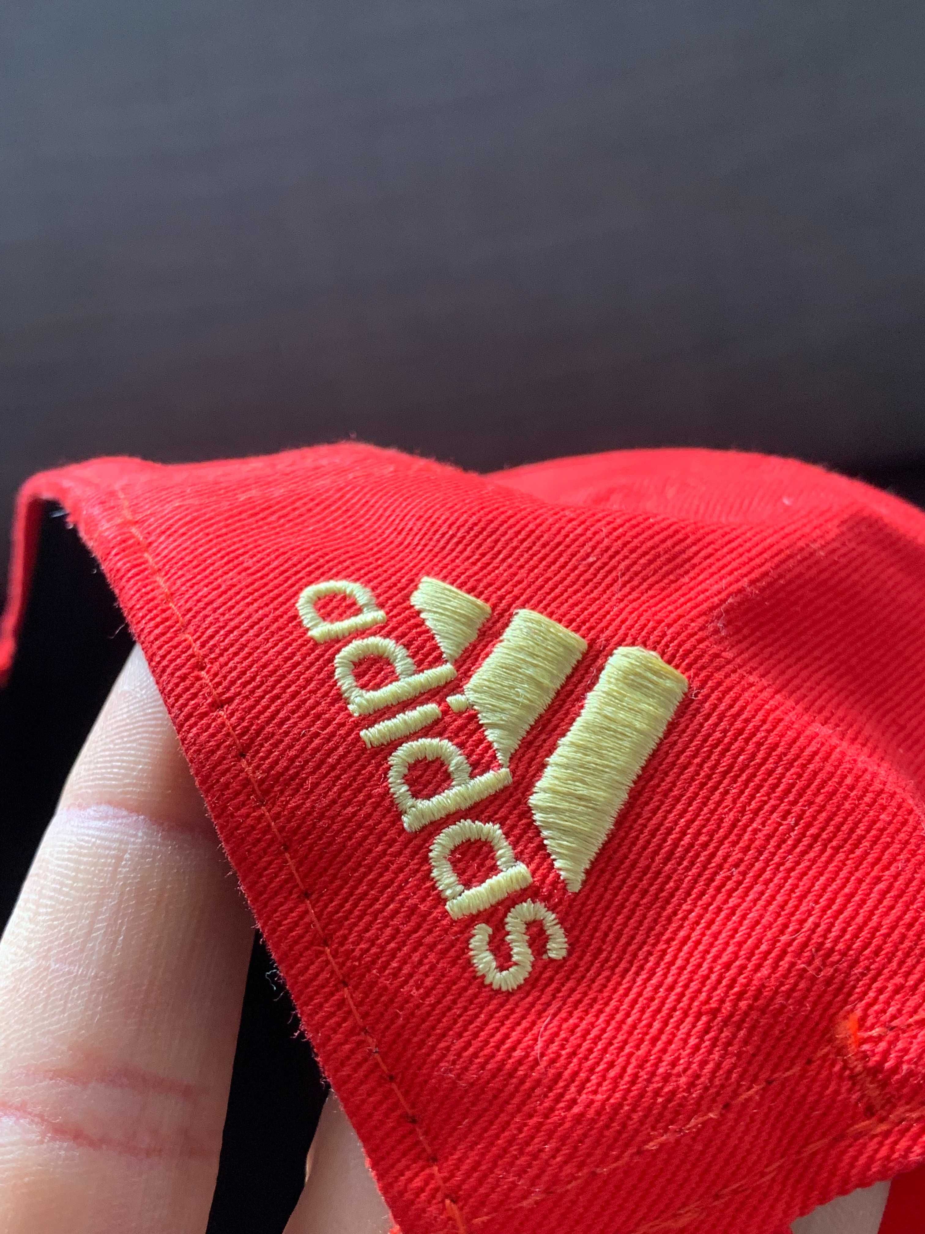 Chapéu Benfica Adidas 2020, 2021 vermelho e dourado